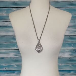 Modernist Necklace Open Work Teardrop Pendant Chunky‎ Silver Tone Diamond Cut